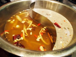 烏骨鶏スープ、生姜黒ゴマスープ