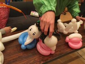 バルーンアートでお内裏様とお雛様