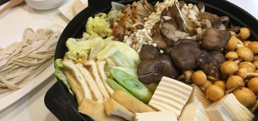 ほうとうの写真が見切れてしまった